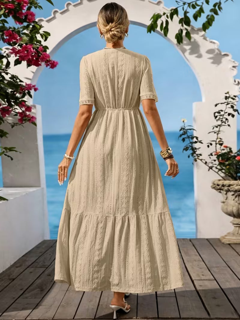 Isla™ Elegant Lace Trim Maxi Dress