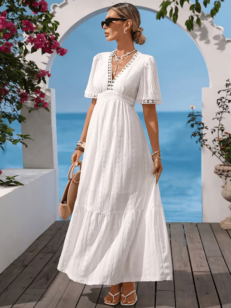 Isla™ Elegant Lace Trim Maxi Dress