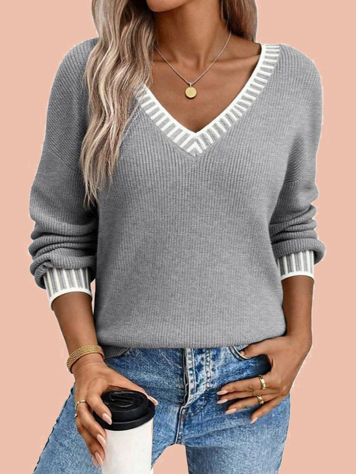 BONNIE | V Neck Sweater