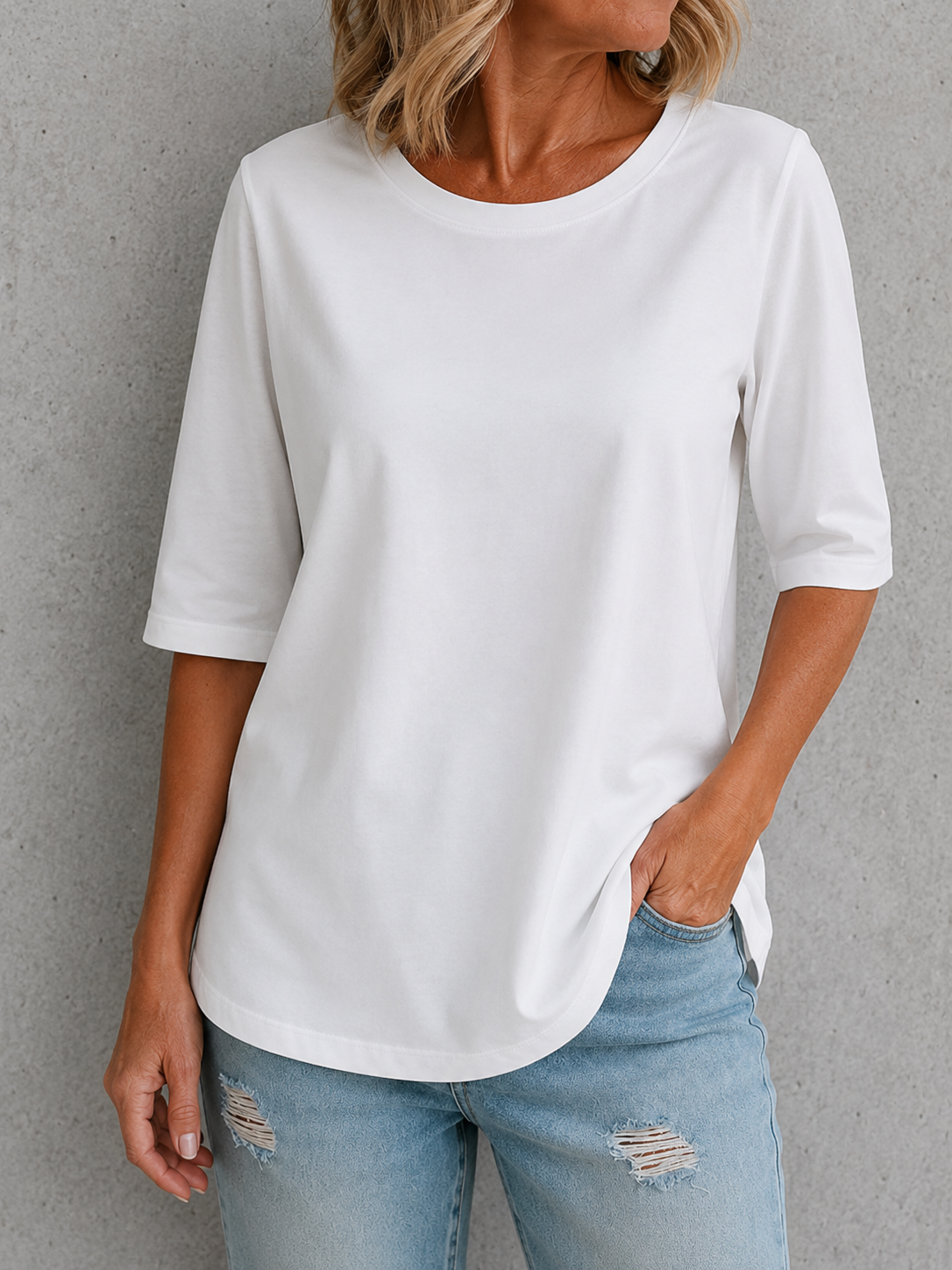 Calvera | Comfort Coverage Tee