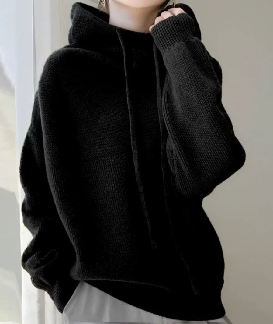 LIO |  Pullover Hoodie