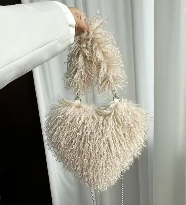 Felize | Women Heart Plush Crossbody Bag