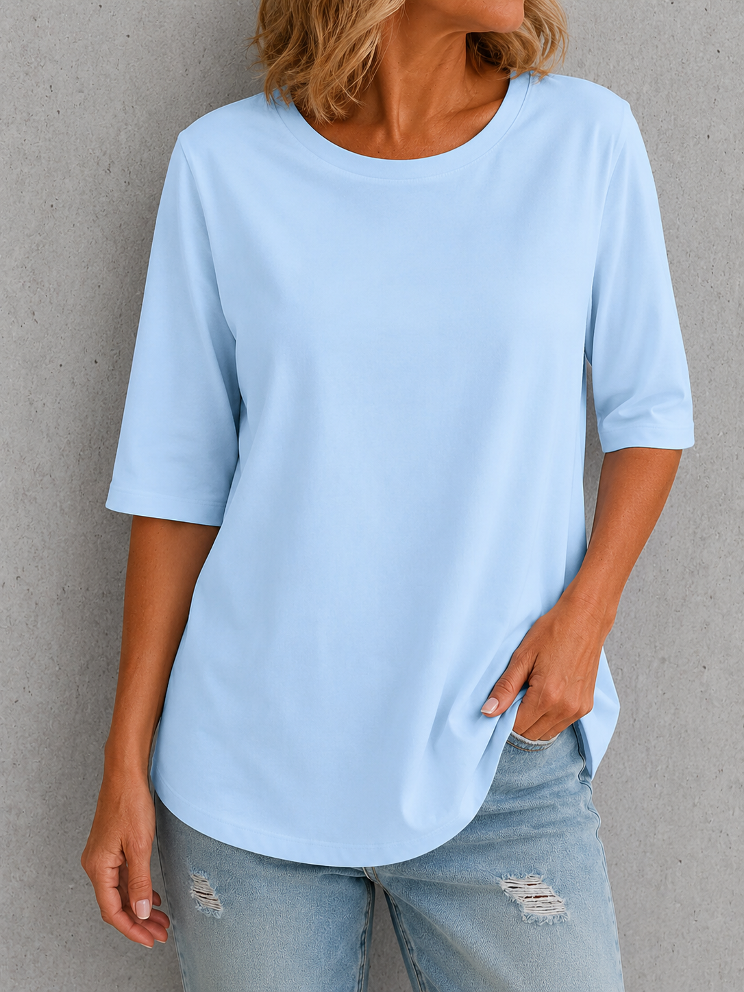 Calvera | Comfort Coverage Tee