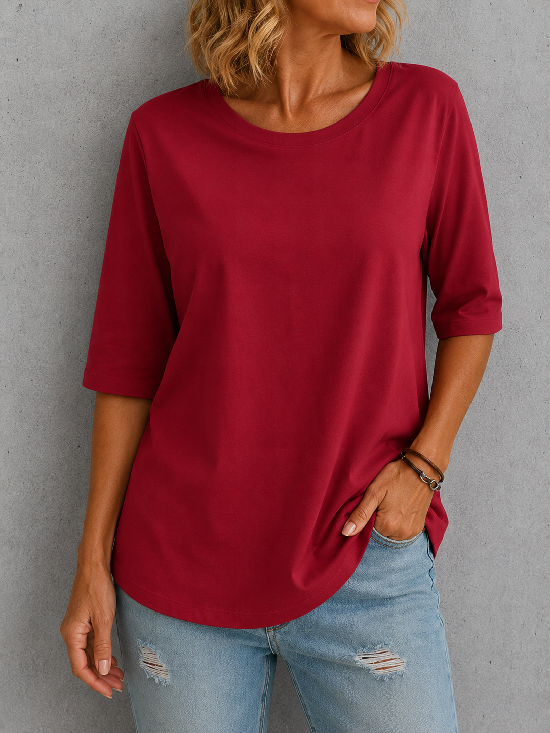 Calvera | Comfort Coverage Tee