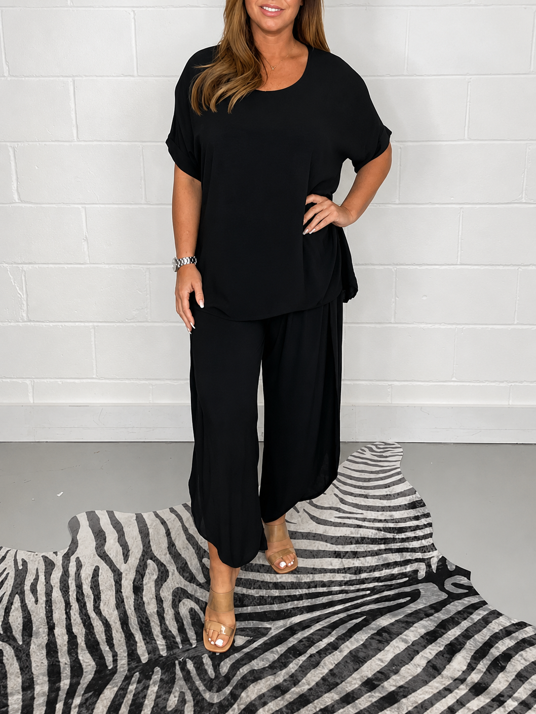 Amelia | Comfortable & Relaxed Solid Two-Piece Set