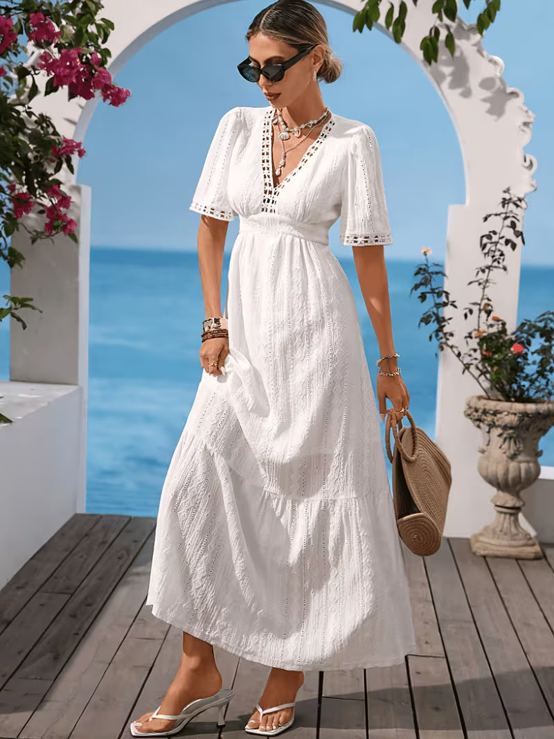 Isla™ Elegant Lace Trim Maxi Dress