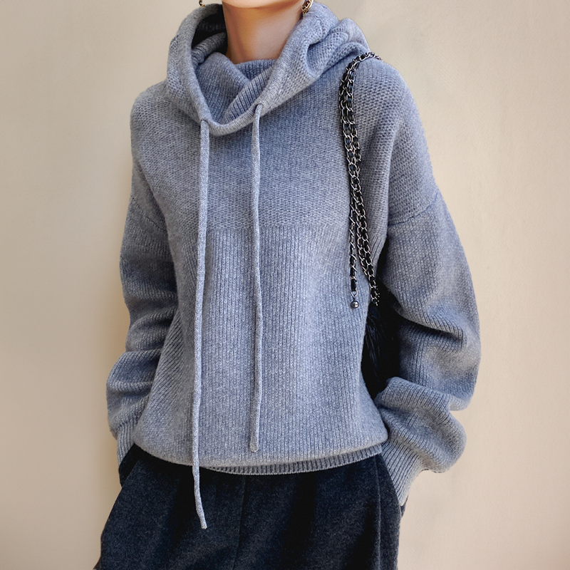 LIO |  Pullover Hoodie