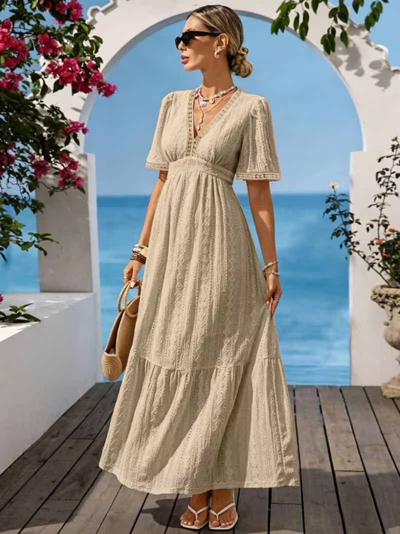 Isla™ Elegant Lace Trim Maxi Dress